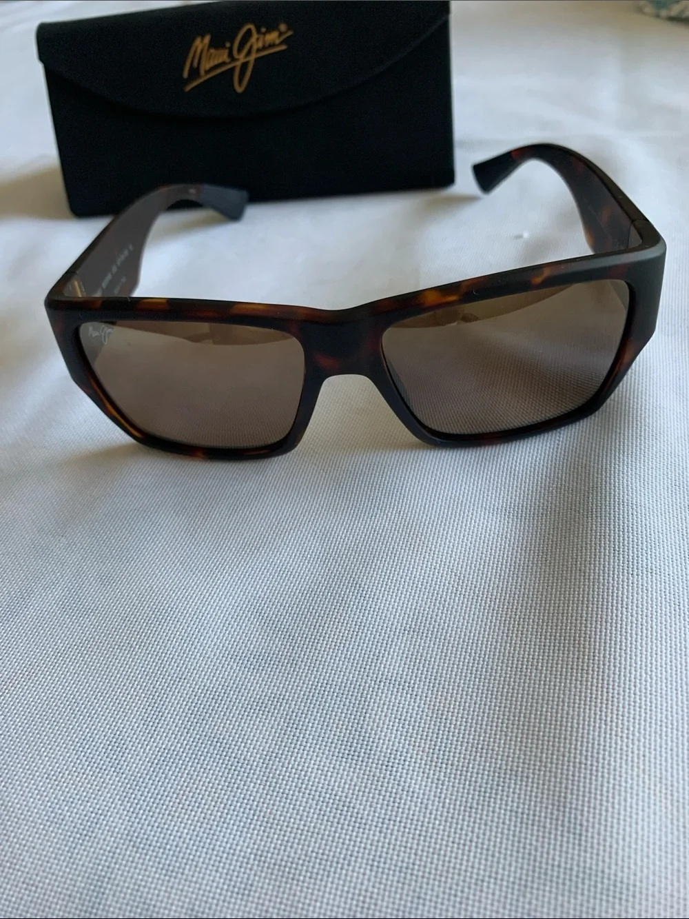 Maui Jim Ka’olu STG polarized wrap sunglasses